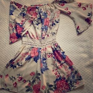 Floral Romper from Agaci.✨🌸